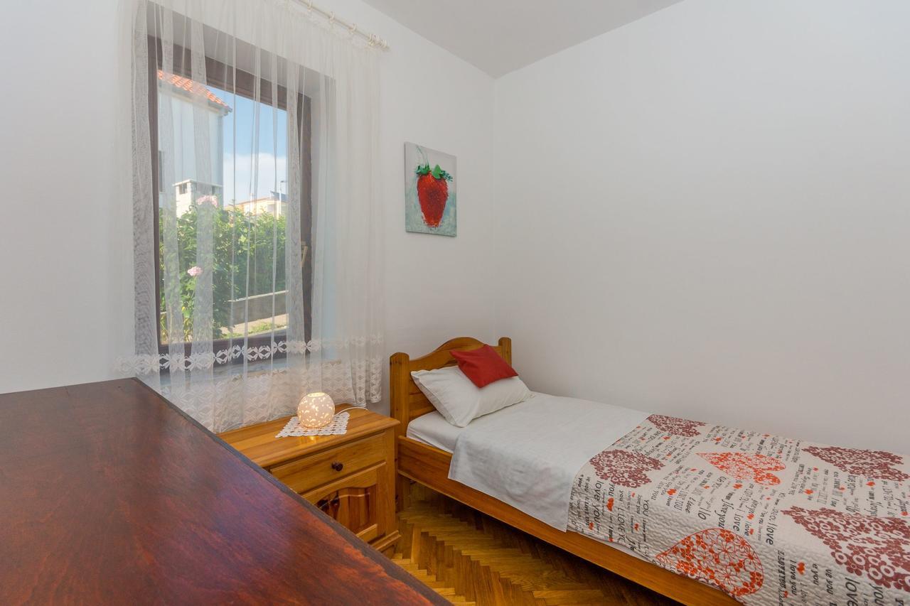 נייביצה Apartment Domijan By El-Pi Tours מראה חיצוני תמונה